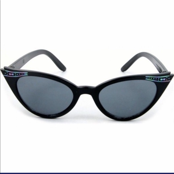Other - Black toddler cat eye sunglasses 🕶